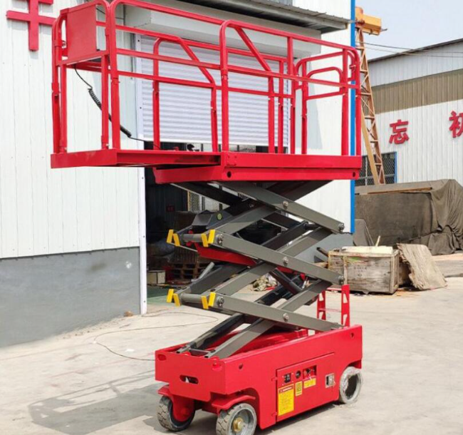 上蔡移动剪叉式升降机